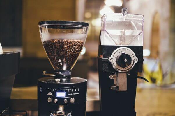 how-to-grinding-coffee-for-espresso-helena-coffee